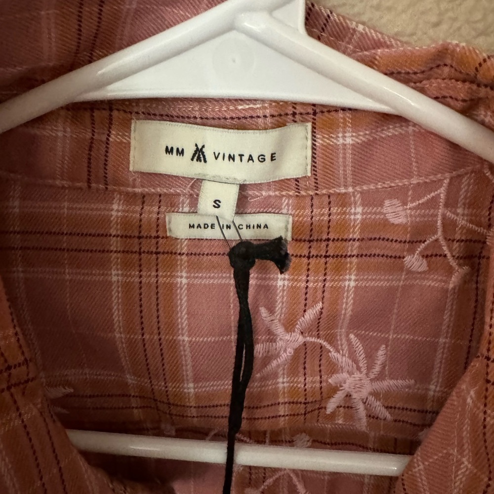 NEW Miss Me MM Vintage Embroidered Floral Plaid Top Pink Mauve Long Sleeve - Picture 6 of 7